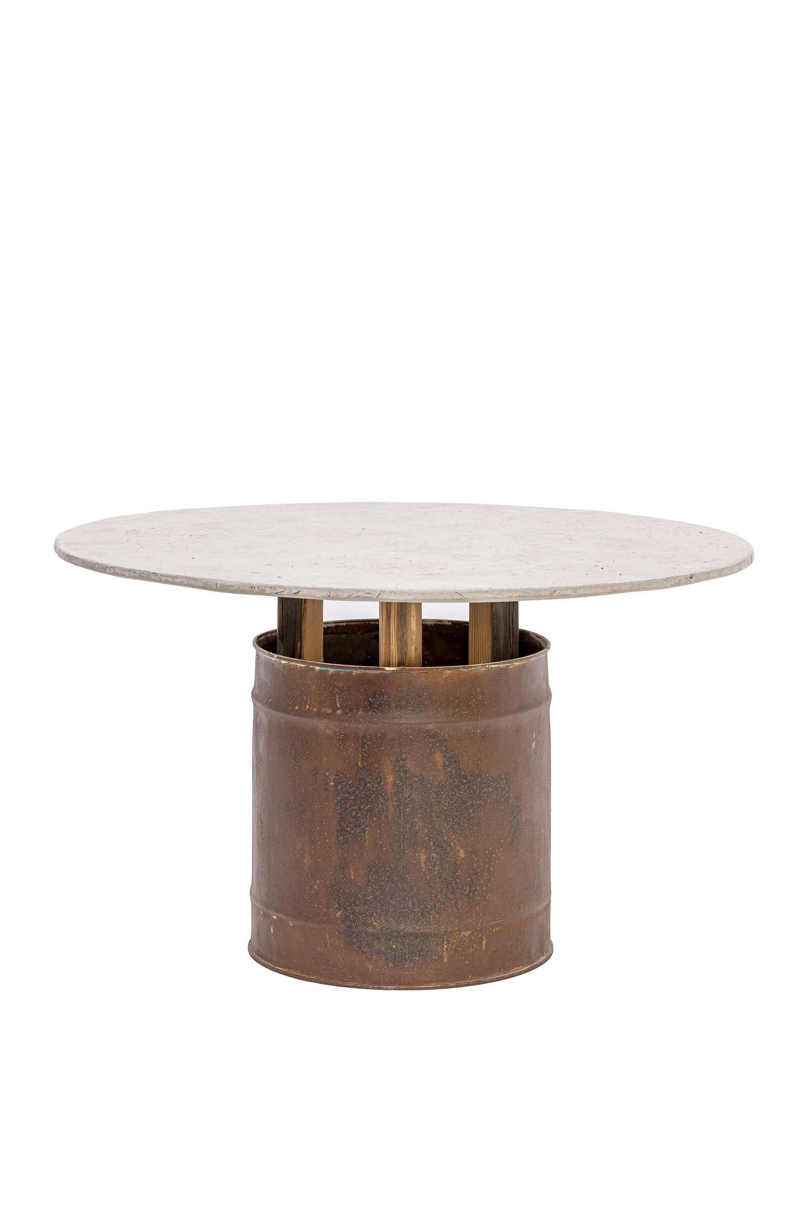 שולחן על פח